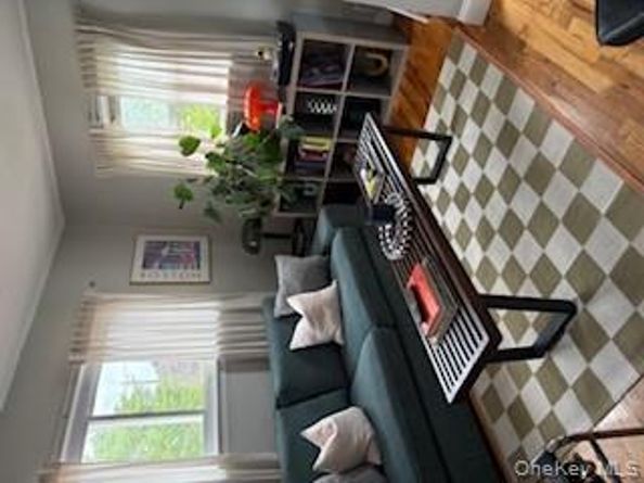 22167 Braddock Avenue, Queens Village NY 11427