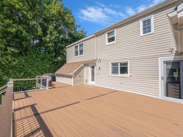 183 Old Country Road, Speonk NY 11972