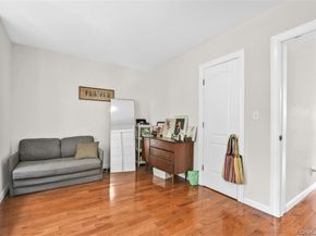 102-16 85th Drive, Richmond Hill NY 11418