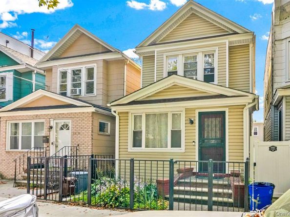102-16 85th Drive, Richmond Hill NY 11418