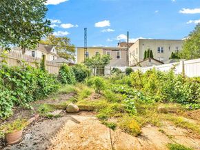 102-16 85th Drive, Richmond Hill NY 11418