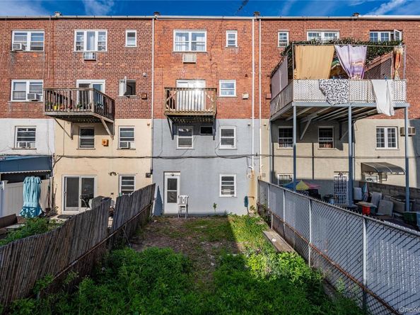 1027 Throggmorton Avenue, Bronx NY 10465