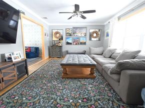 11 Reynolds Road, Shoreham NY 11786