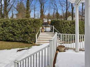 5 Wendover Road, Setauket NY 11733