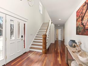 9 Mariners Court, Centerport NY 11721