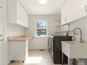 9 Mariners Court, Centerport NY 11721