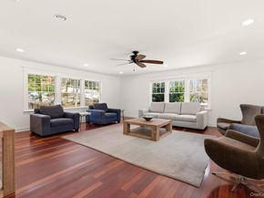 9 Mariners Court, Centerport NY 11721