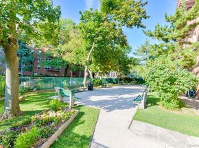 67-50 Thornton Place 1F, Forest Hills NY 11375