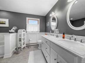 243 S Dunton Avenue, East Patchogue NY 11772