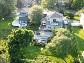 243 S Dunton Avenue, East Patchogue NY 11772
