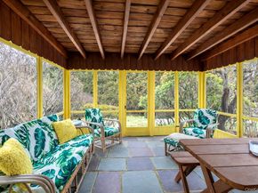 55 Vassar Street, Garden City NY 11530