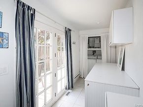 14 Lincoln Road, Hampton Bays NY 11946