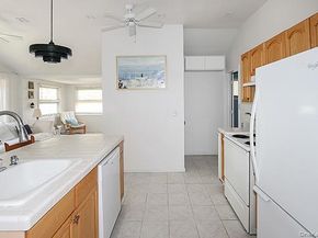 14 Lincoln Road, Hampton Bays NY 11946