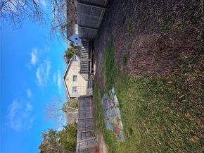 14 Lincoln Road, Hampton Bays NY 11946