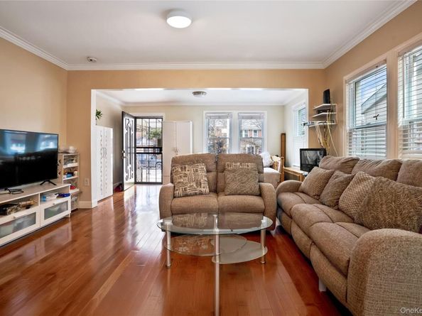 147-42 Hoover Avenue, Briarwood NY 11435