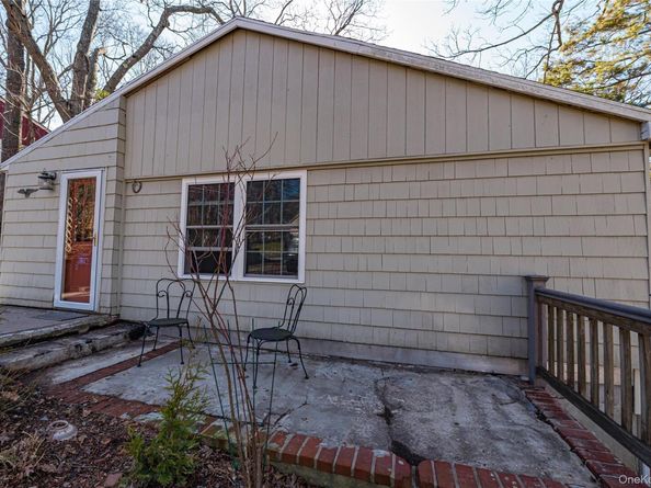 75 Herod Point Road, Wading River NY 11792