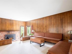 6 Bay View Drive, Hampton Bays NY 11946