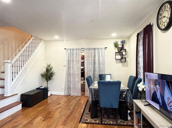 9915 202nd Street, Hollis NY 11423