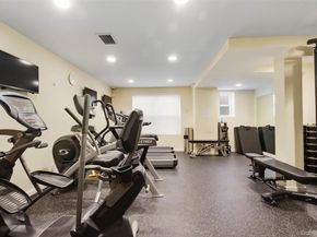 10 Old Mamaroneck Road 5C, White Plains NY 10605