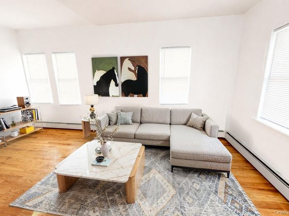 183 Beach 25th Street, Far Rockaway NY 11691