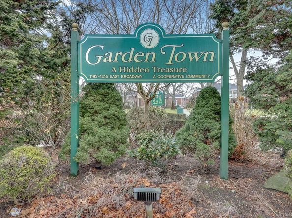 1201 E Broadway H23, Hewlett NY 11557