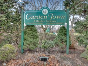 1201 E Broadway H23, Hewlett NY 11557