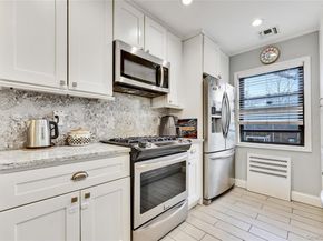 1201 E Broadway H23, Hewlett NY 11557