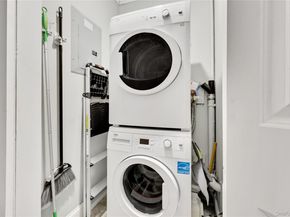 1201 E Broadway H23, Hewlett NY 11557