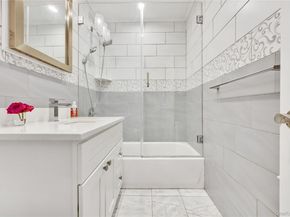 1201 E Broadway H23, Hewlett NY 11557