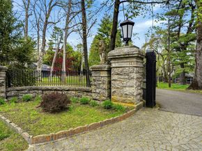 139 Scarborough Road, Briarcliff Manor NY 10510