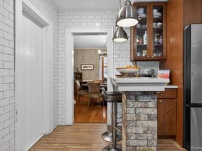 28 Jane Street, Roslyn Heights NY 11577