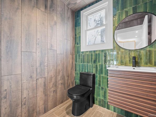 190-10 114th Drive, Saint Albans NY 11412