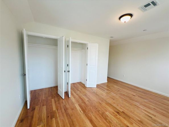 3167 Ampere Avenue A, Bronx NY 10465