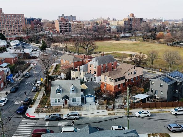 3167 Ampere Avenue A, Bronx NY 10465