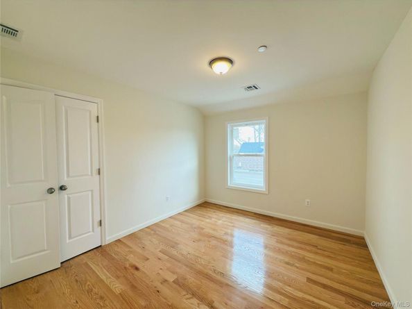 3167 Ampere Avenue A, Bronx NY 10465