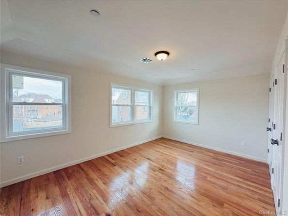 3167 Ampere Avenue A, Bronx NY 10465