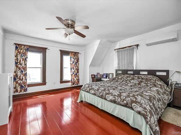 87-71 111th Street, Richmond Hill NY 11418