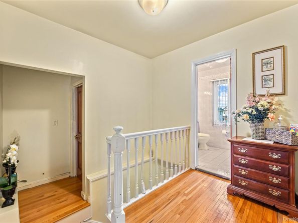 119-20 9th Avenue, College Point NY 11356