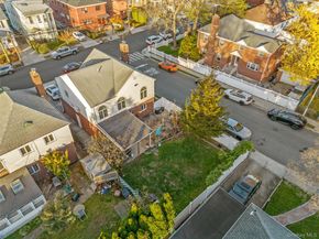 119-20 9th Avenue, College Point NY 11356