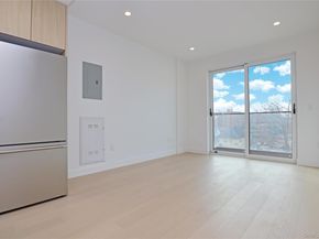 15002 Northern Bloulevard 3F, Flushing NY 11354