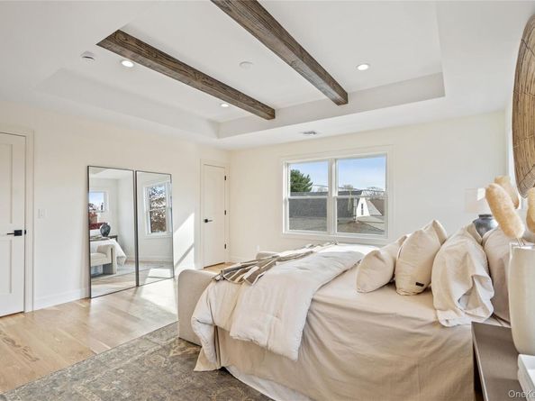 81 Bayview Avenue, Massapequa NY 11758