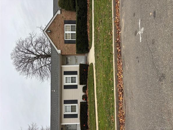 118 Harbor S, Amityville NY 11701