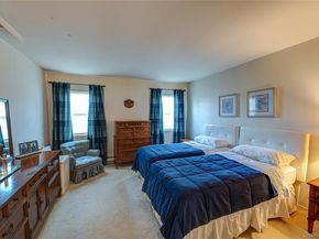 118 Harbor S, Amityville NY 11701