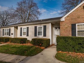 118 Harbor S, Amityville NY 11701