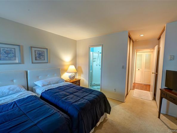 118 Harbor S, Amityville NY 11701