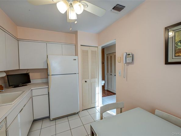 118 Harbor S, Amityville NY 11701