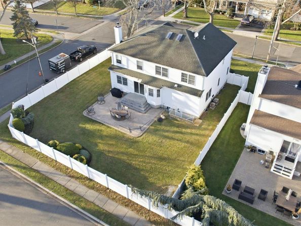 1762 Esposito Court, East Meadow NY 11554