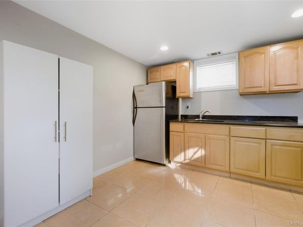 1762 Esposito Court, East Meadow NY 11554