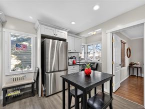 2934 Dahlia Avenue, Baldwin NY 11510