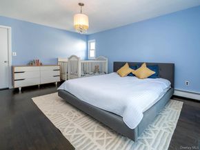 127 Cow Neck Road, Port Washington NY 11050